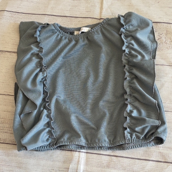 Elegant Gray Ruffle Top - Picture 1 of 5